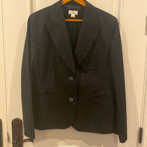 FULL SUIT-Ann Taylor Loft women’s pinstriped black pants suit size 16 - Picture 1 of 8